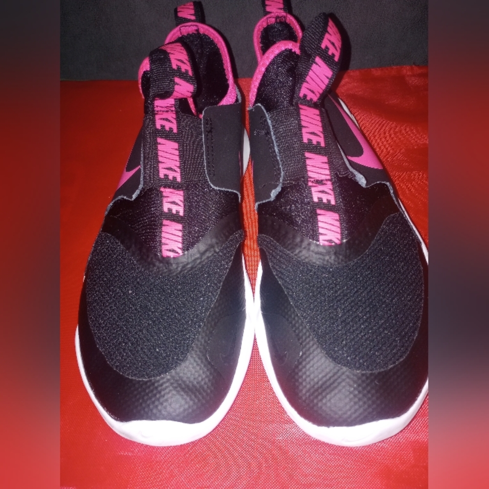 Nike Flex runner 4 pairs